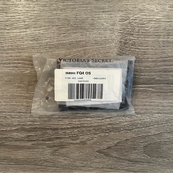 Victoria's Secret PINK Lanyard Keychain (Camo) - Picture 2 of 4